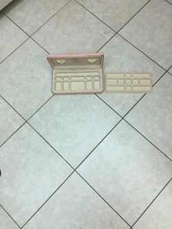 Jewelry storages/ organizer