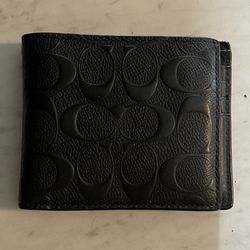 COACH Wallet Black Leather Single-Fold With 8 Card Slots