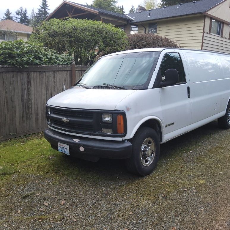 1999 Chevrolet Express