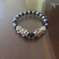 1 Of A Kind Feng Shui Black Onyx Pixiu Wealth Bracelet 