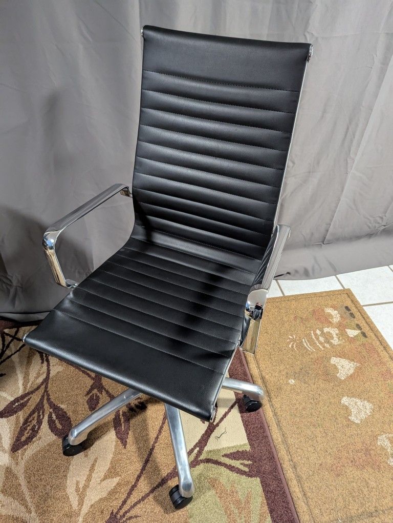 Office Chair Or Desk Chair 
