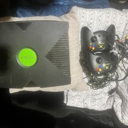 The First Xbox Come Get It Off My Hands Pls 