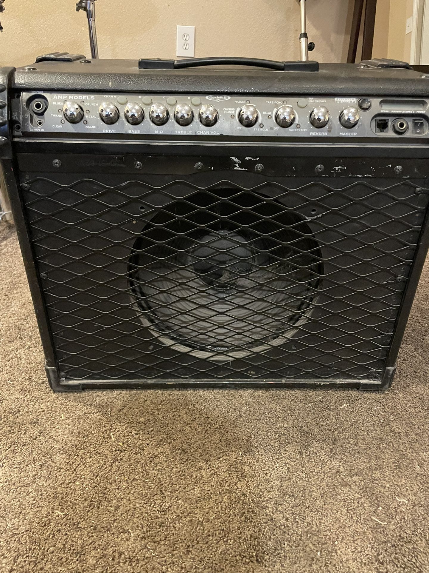 Line 6 Guitar Amp