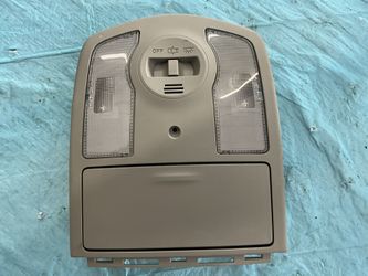 Front overhead console dome reading light 2010-2015 toyota prius