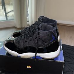 Jordan Retro 11 Space Jam 8.5