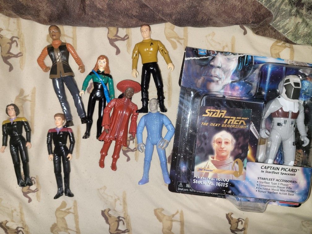 Star Treck Figures