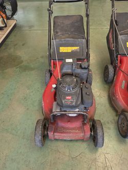 Lawnmower, Toro