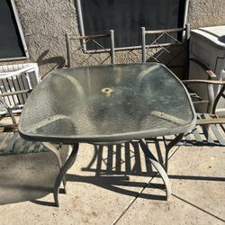 PATIO TABLE & 4 CHAIRS