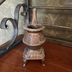 Miniature Cast Iron Potbelly Stove 
