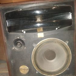 Gauss  Speakers 