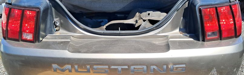 99-04 Ford Mustang Taillights