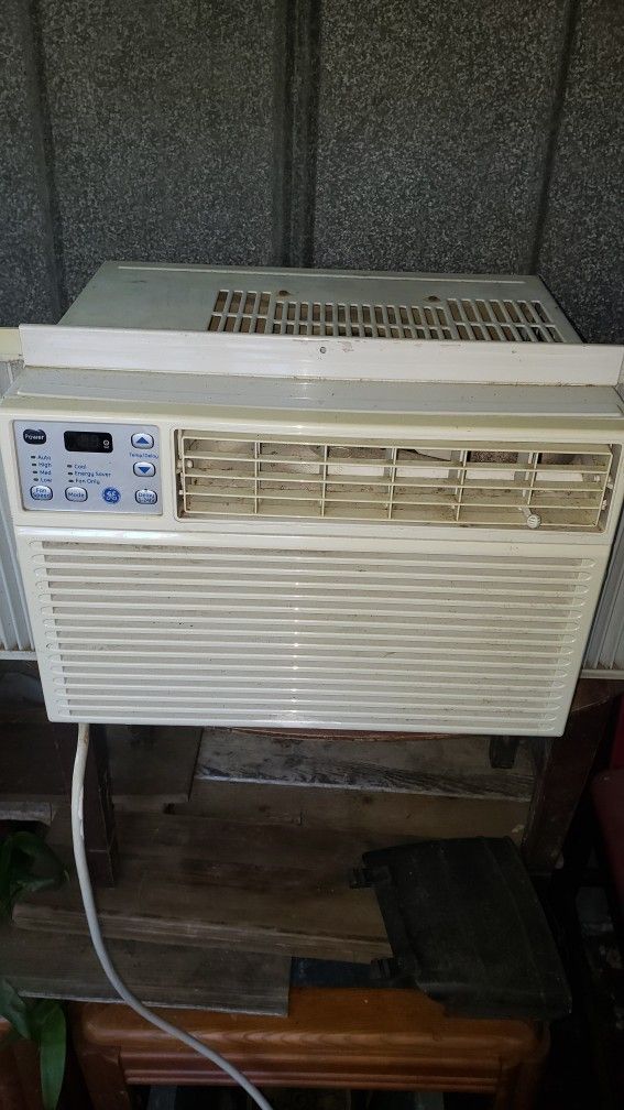 GE 3600BTU WINDOW UNIT