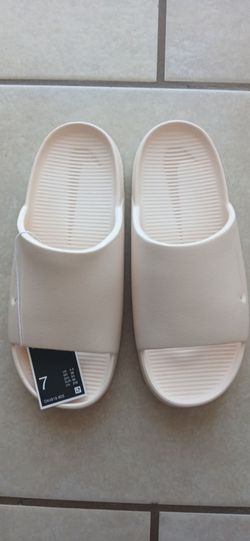 Women nike slide