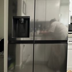 LG Refrigerator 