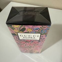 Gucci Flora Perfume