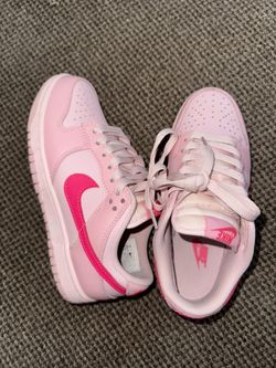 Nike Dunks Size 4