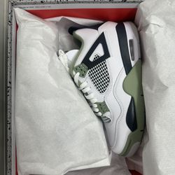 Jordan 4 Sea Foam Woman 