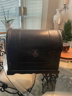 Wood Decorative Chest