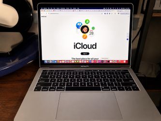 2017 MacBook Pro 13” Touch Bar