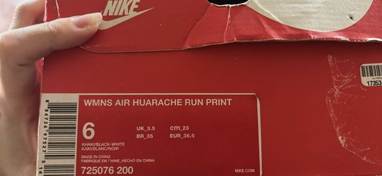 Women’s size 6 Shoes