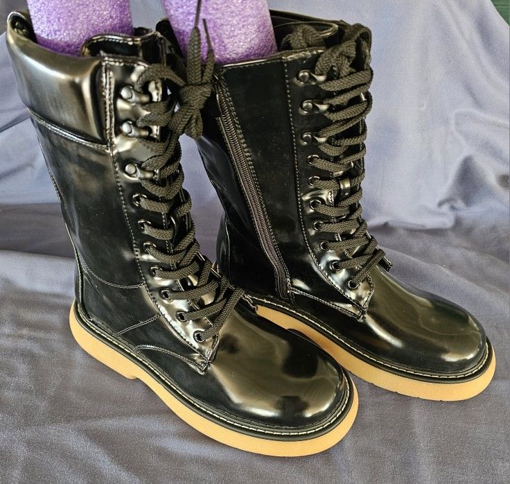 DREAM PAIRS Womens Platform Combat Boots, Chunky Lug Sole Lace Up Size 9.5 NEW IN BOX