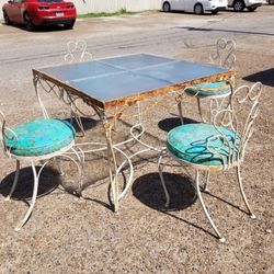 antique patio set 5 piezas bien pesado 1 cojin necesita compostura 