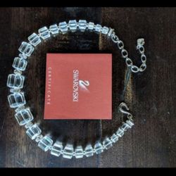 SWARVOSKI Crystal Necklace / Choker