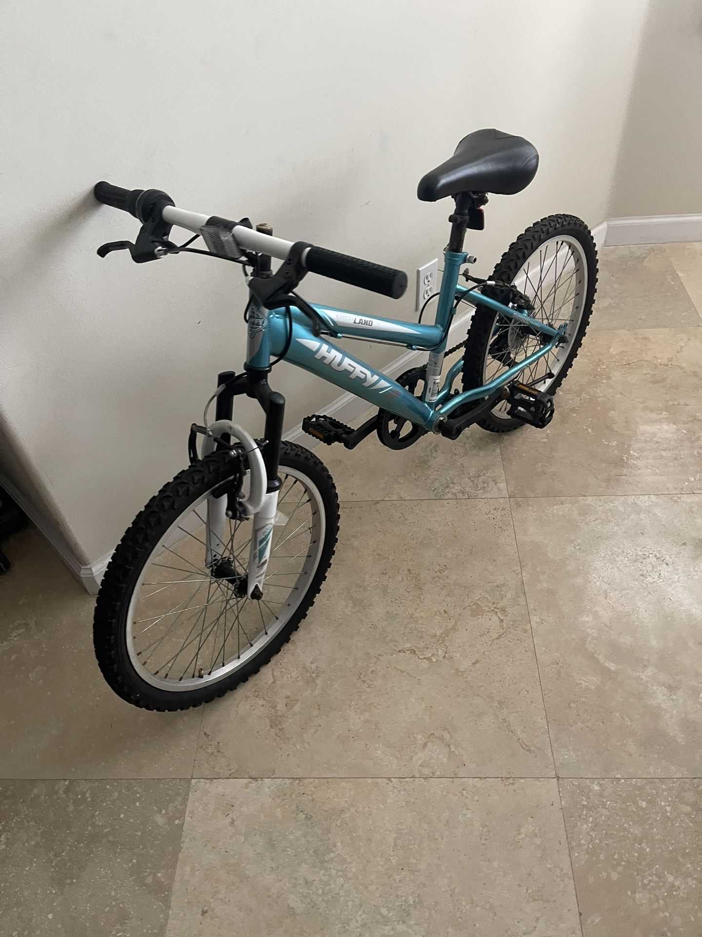 HUFFY 16” - Kids Bicycle - LIKE NEW