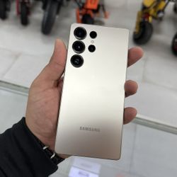Galaxy S25 Ultra 5G Unlocked 256GB! Finance For $50 Down Payment!!