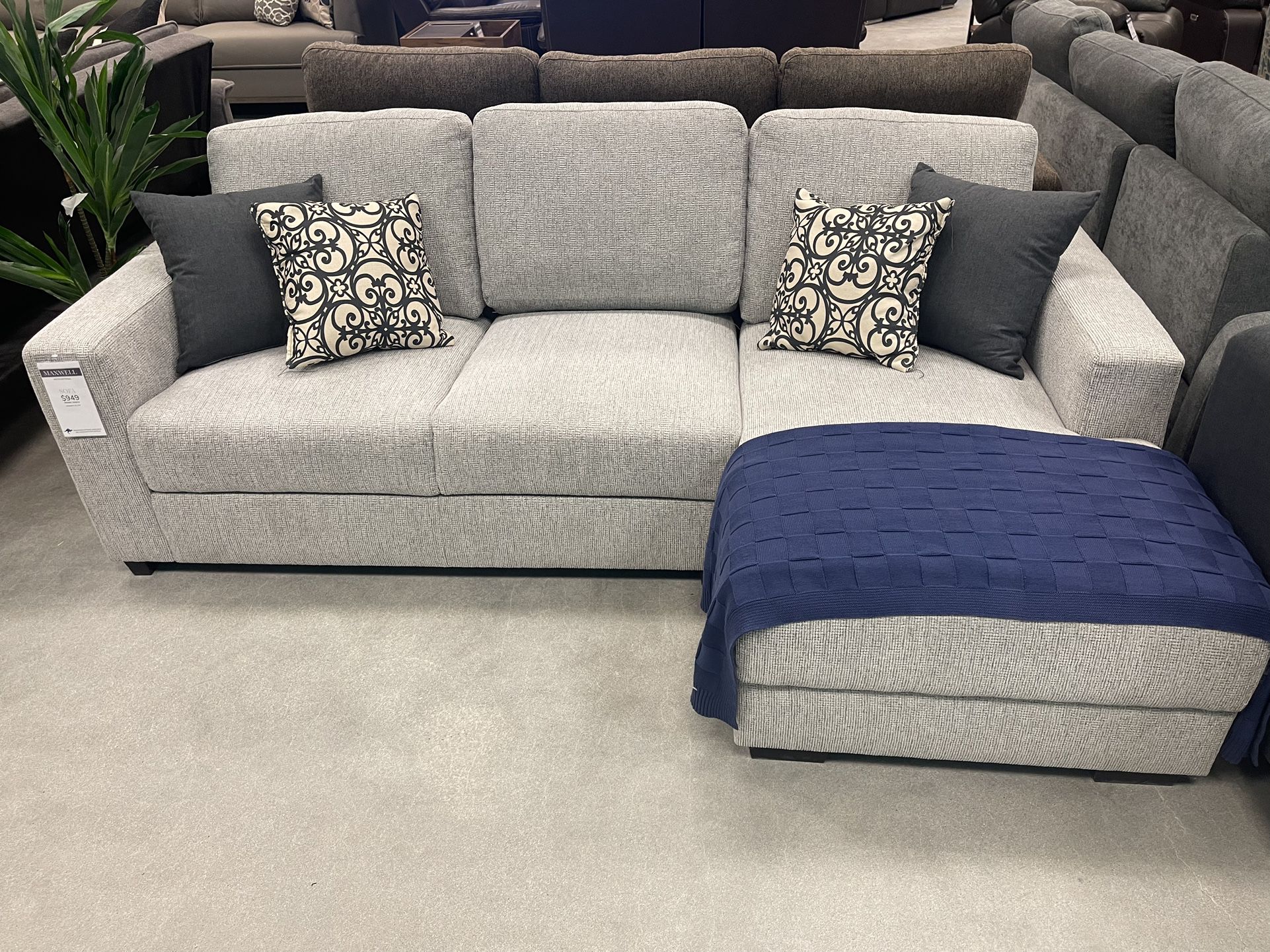 Cute Comfy Small L Shaped Sectional 😍💕