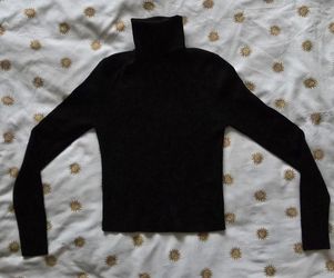 Zara Turtleneck Longsleeve
