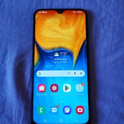 Like New - Samsung Galaxy A20 Unlocked 32GB Memory, 6.4" GSM & CDMA Black