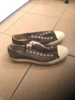 Black men’s converse slip one - size 10