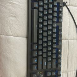 RAZER KEYBOARD
