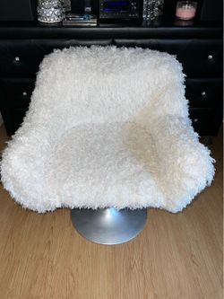 Fur chair