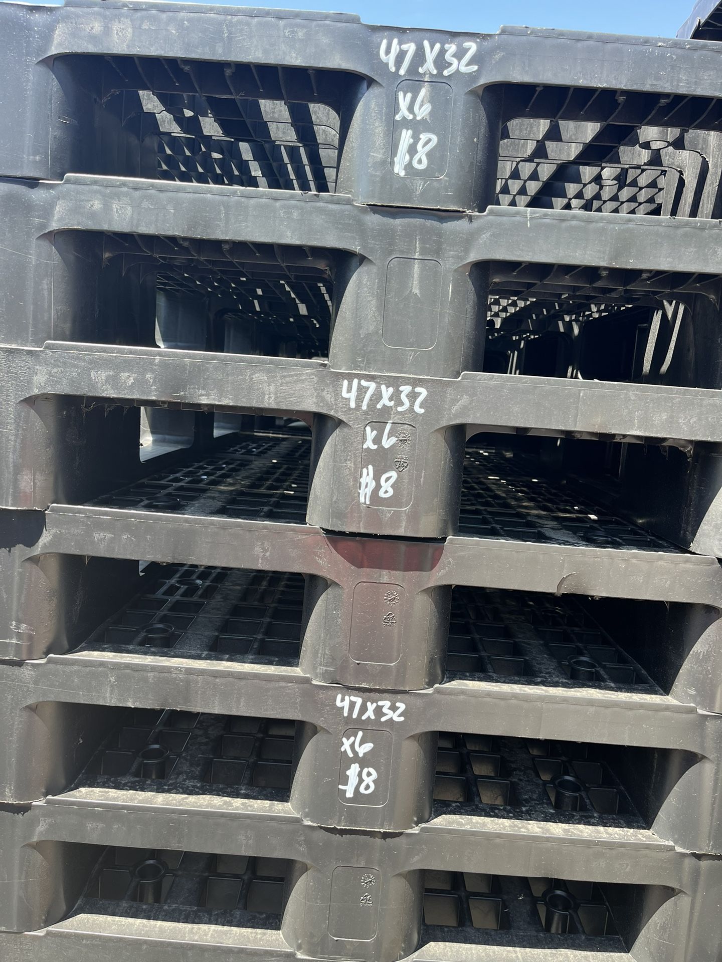 Plastic Pallets