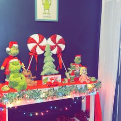 GRINCH DECORATION 
