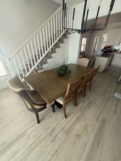 Tables, drawers, side tables etc Bundle deal. One day only must go today 6/15