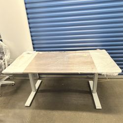 Electric Standing Desk 63x30 Jceet – White Frame, Oak/White Top, Like New