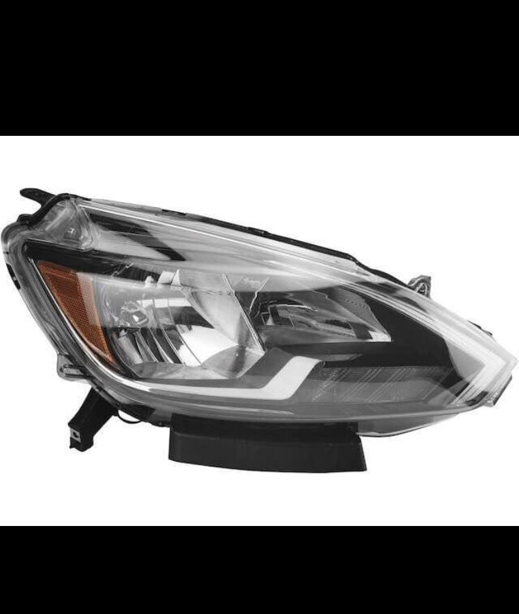 Right Passenger Side Headlight 2016-2019 Nissan Sentra