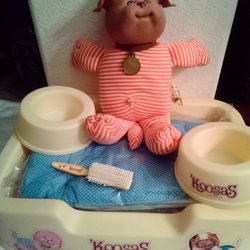 Cabbage Patch Koosa Doll with Bed, Mattress, Brush & Bowls (Vintage 1980s)