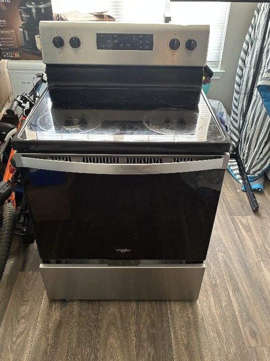 Whirlpool Glass top Stove