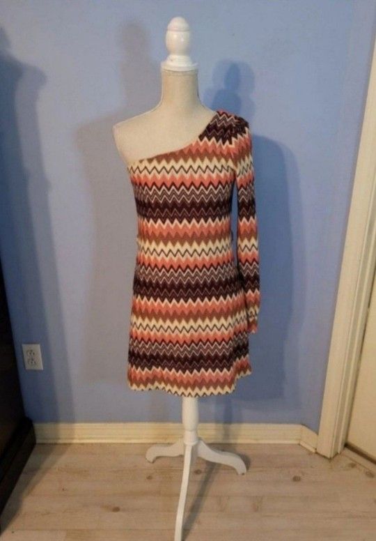 GB Medium Juniors Dress