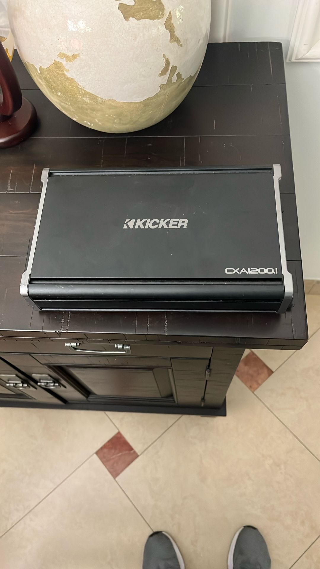 Car stereo amplifier Kicker CXA1200.1