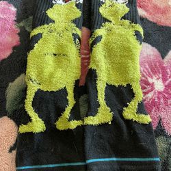 The Grinch Fuzzy Socks 