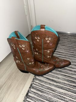 Girl Cow Boy Boots