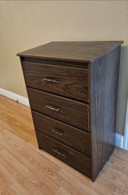 4 drawer dresser