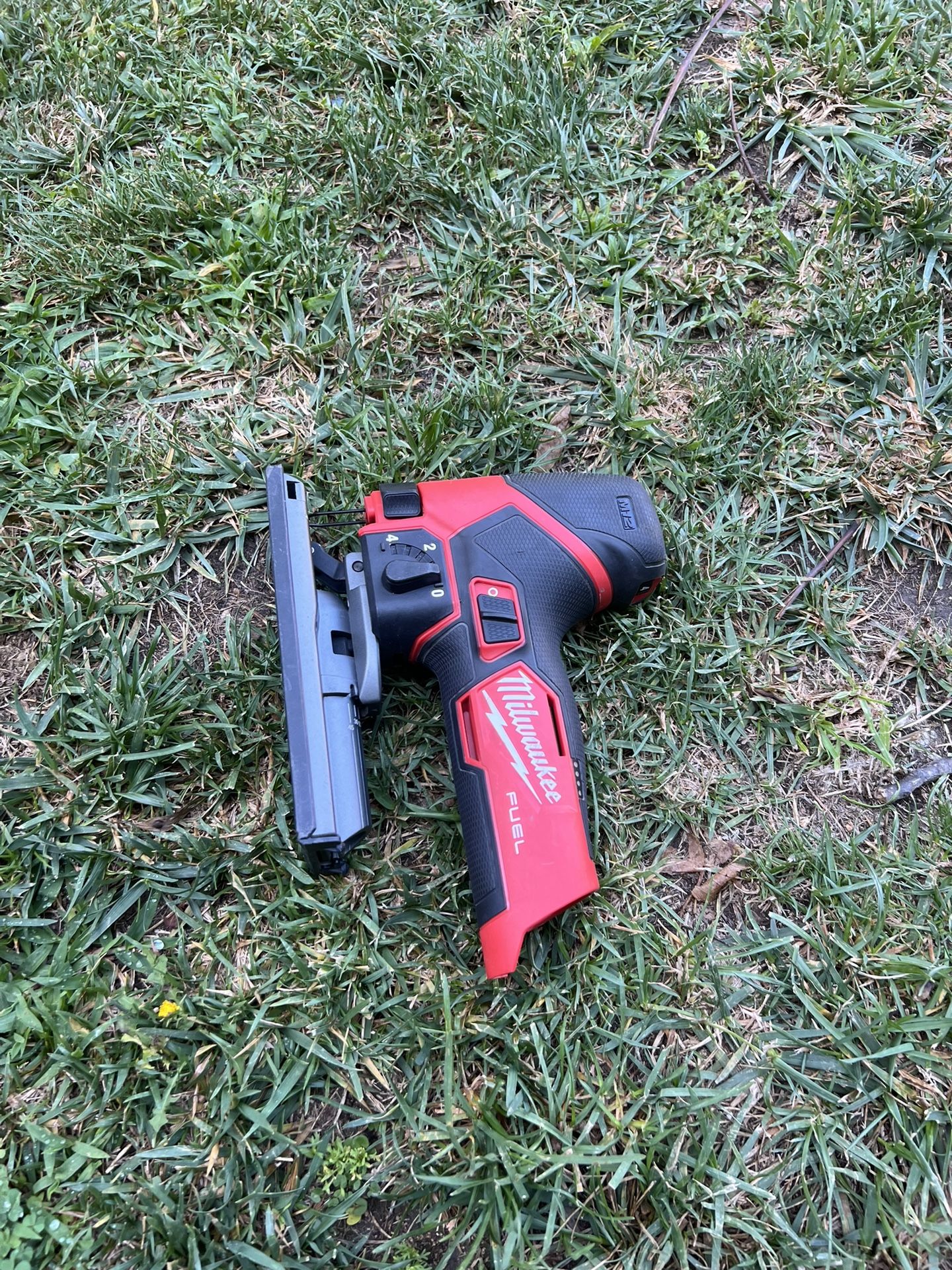 Milwaukee M12 Jigsaw Fuel