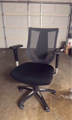 Mesh Office Chair with Adjustable Arms