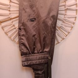 2 Pairs Of Nike Bottoms Ladies Size XS ✨$40 For BOTH✨